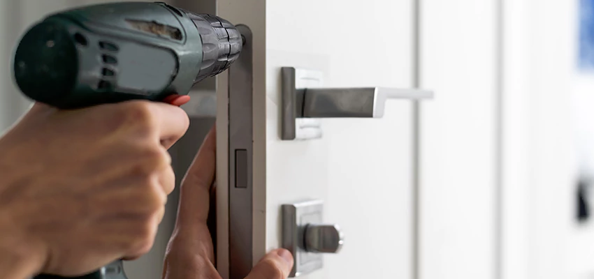 Locksmith For Lock Replacement Near Me in Bronx, NY